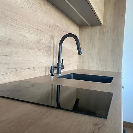 Pratum Prywatny Ogrod Z Tarasem アパート *