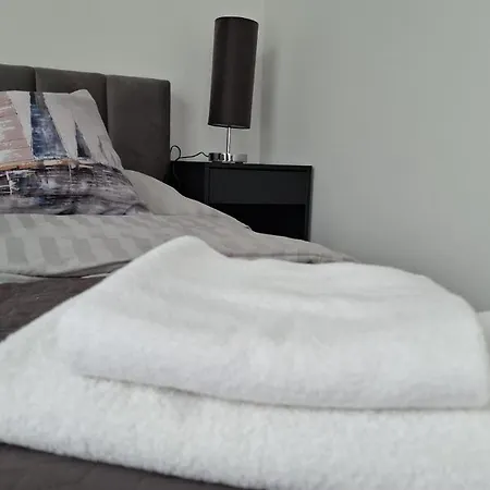 Pratum Prywatny Ogrod Z Tarasem *