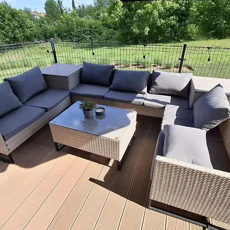 Pratum Prywatny Ogrod Z Tarasem Appartement