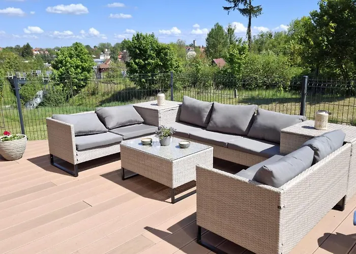 P R A T U M Apartment *