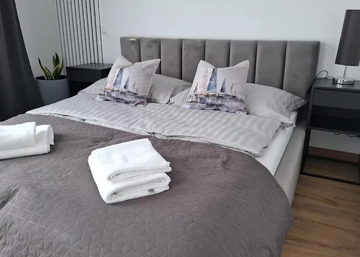 P R A T U M Apartament Mikołajki