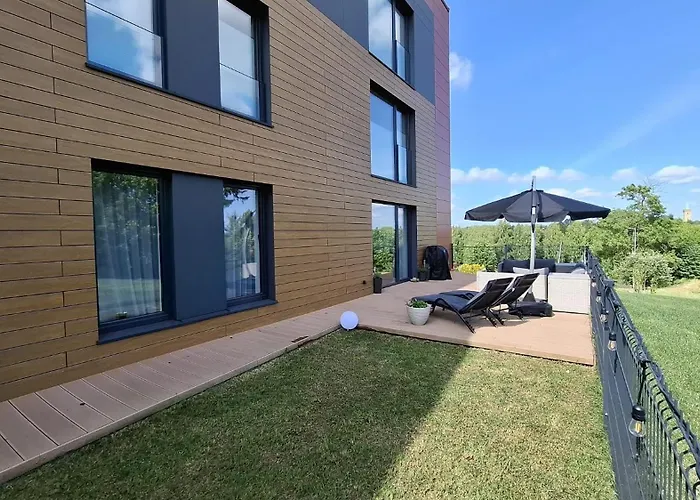 P R A T U M Apartament *